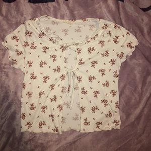Womens medium floral print tie front shirt